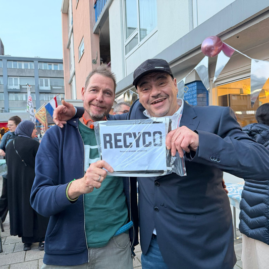 Buurtvader Karim & De Plandelman: wat statiegeld ons leert over waardigheid